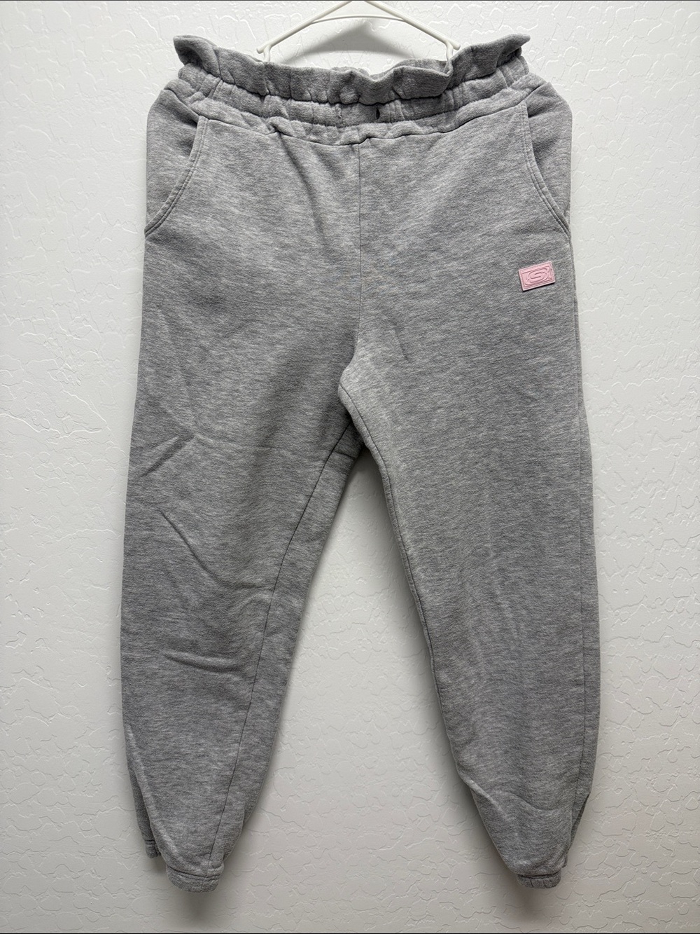 Skechers Heather Gray Jogger Sweatpants with Pink Logo Patch